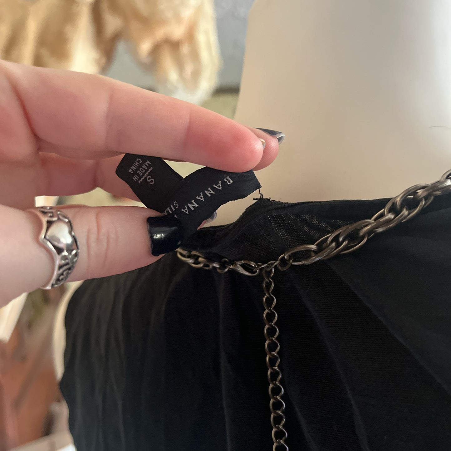 Late 2000s Banana republic silk blouse