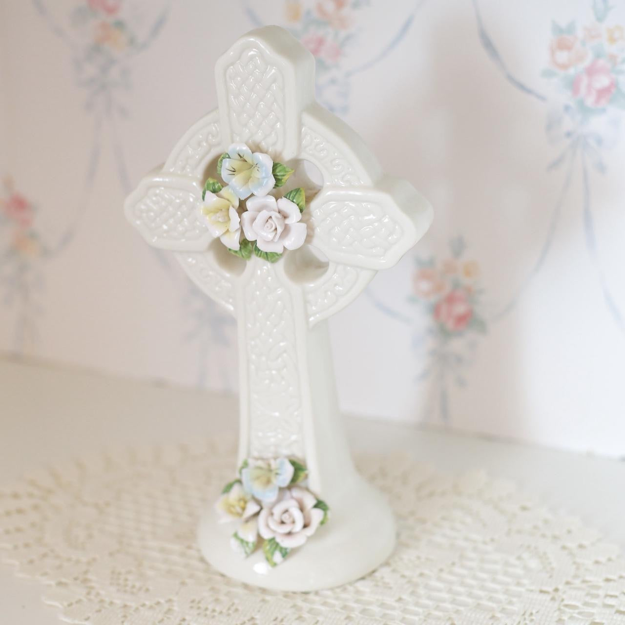 RARE vtg porcelain Celtic cross figure